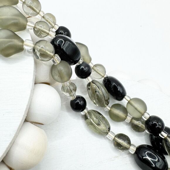 Vintage Germany Black Gray Glass Bead Collar Necklace 3 Strand Satin Glass 17” - Picture 10 of 13